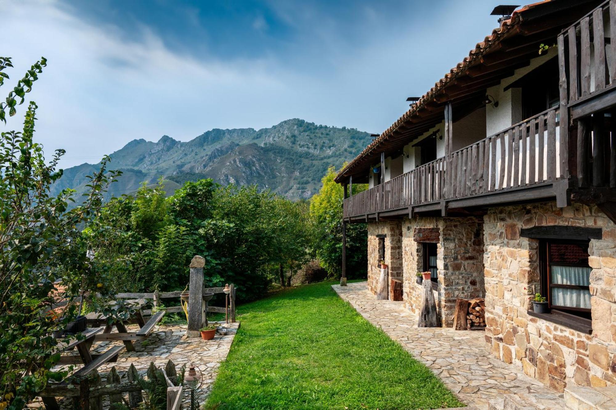 La Xamoca Apartamentos Rurales Campiellos Exterior foto